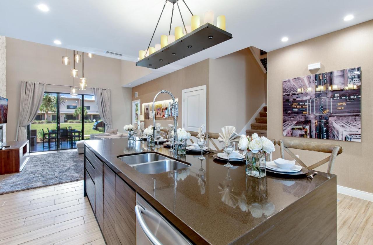Beautiful Townhome Magic Village 1,5 Mile To Dis Орландо Экстерьер фото